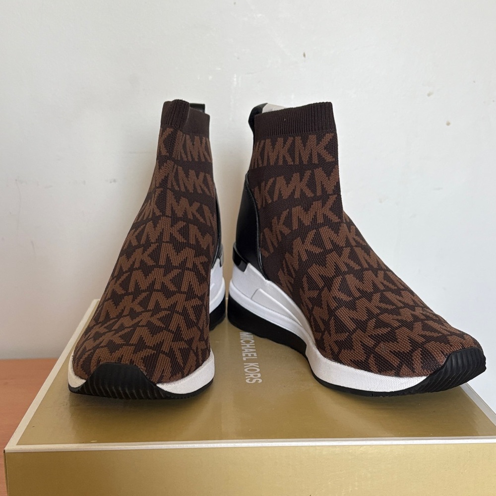 Michael Kors Brown Logo Slip On ankle boots